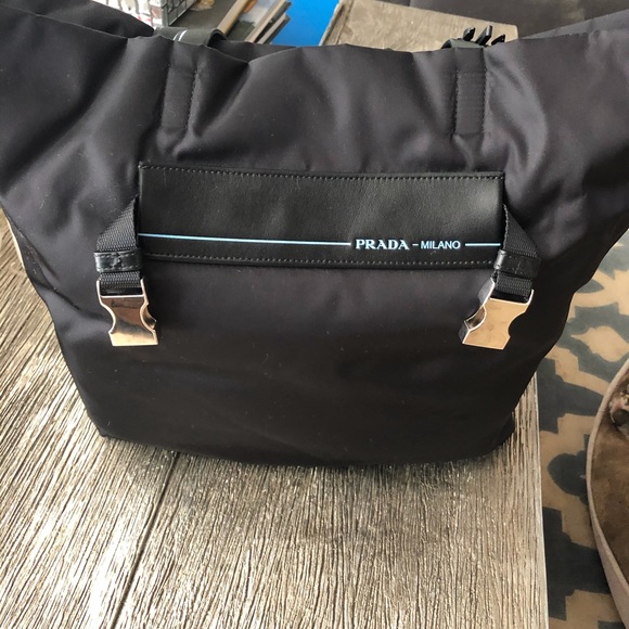 Authentic Prada Nylon tote - Picture 3 of 9